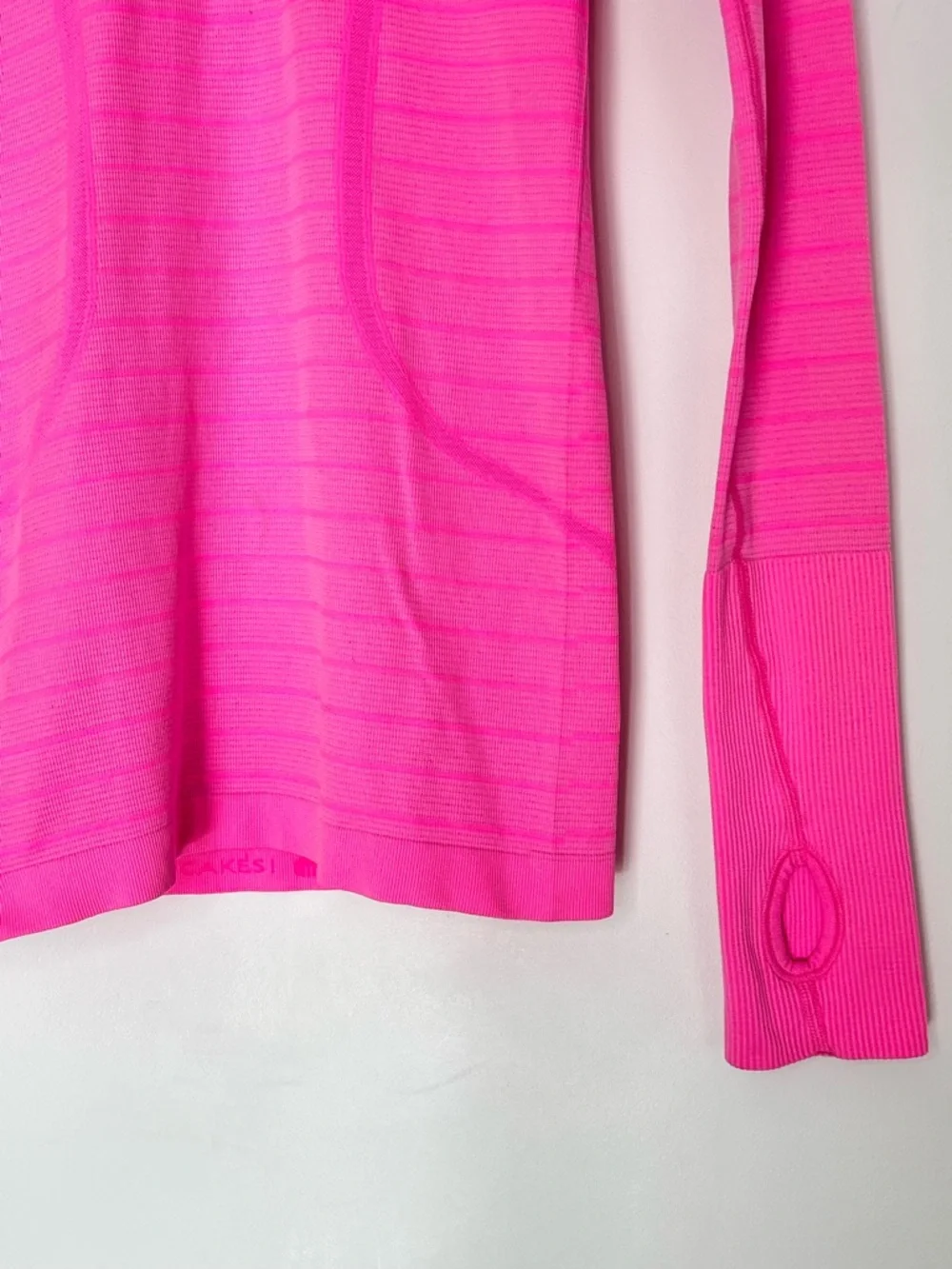 Lululemon Run: Swiftly Tech 1/2 Zip Heathered Raspberry Glo Light Size 4 Active